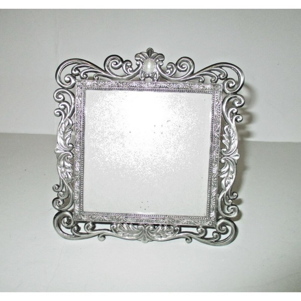 *Gothic Pewter Tone Metal Photo Frame with Faux Pearl Design - Table Top